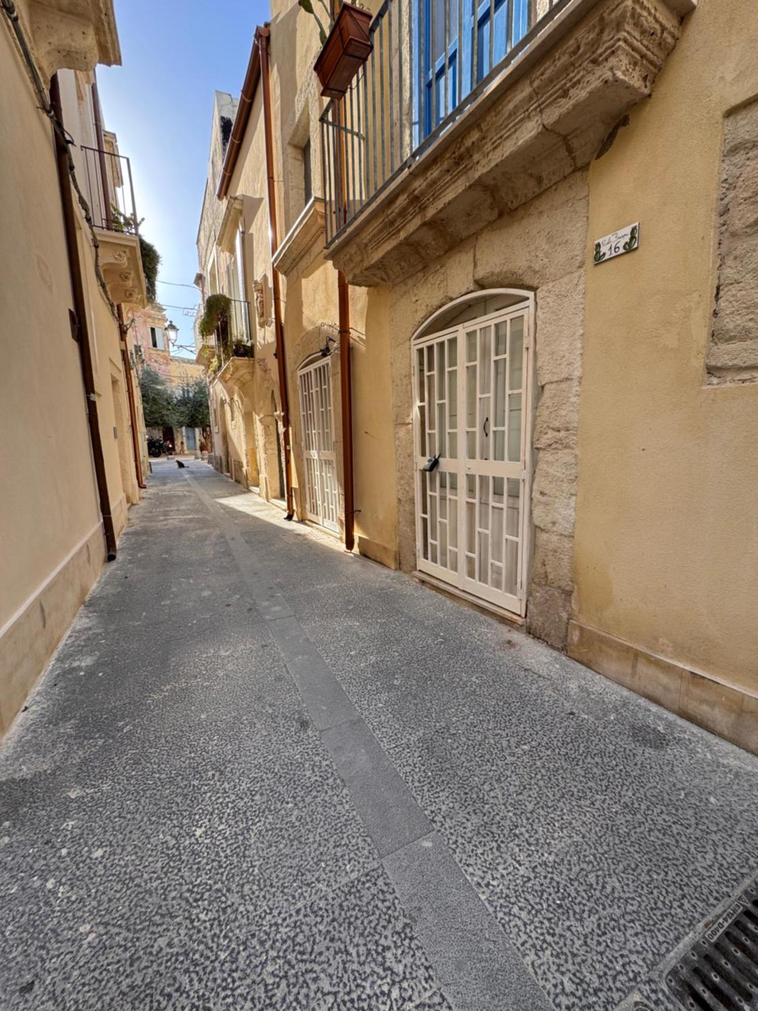 Ortigia Apartment Aretusa シラクーサ エクステリア 写真
